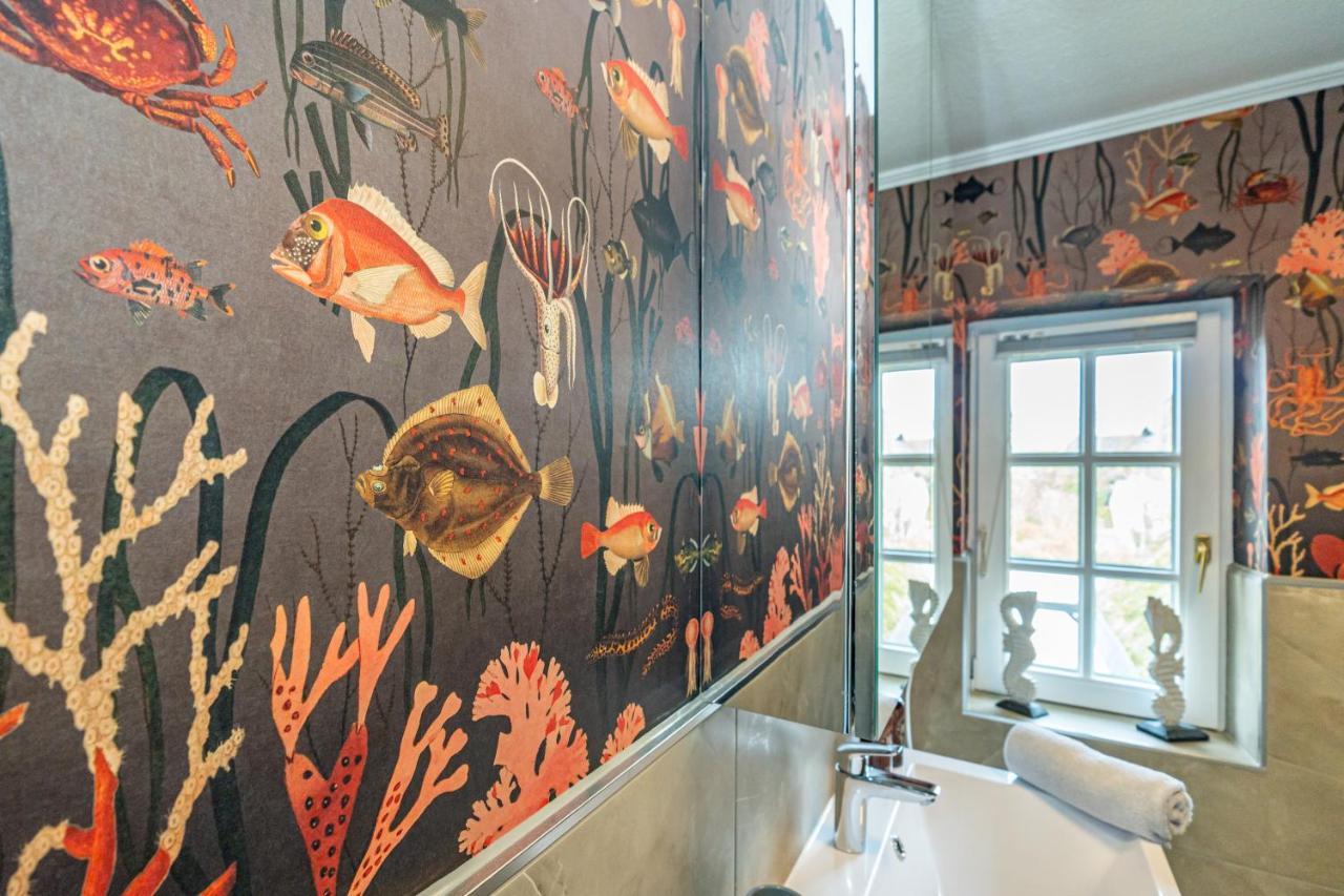 Gemuetliche Wohnung Unter Reet Mit Pool Und Sauna In 카이톰 외부 사진