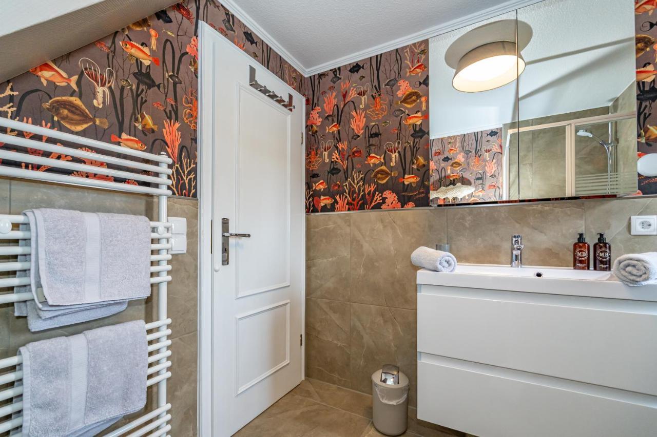 Gemuetliche Wohnung Unter Reet Mit Pool Und Sauna In 카이톰 외부 사진
