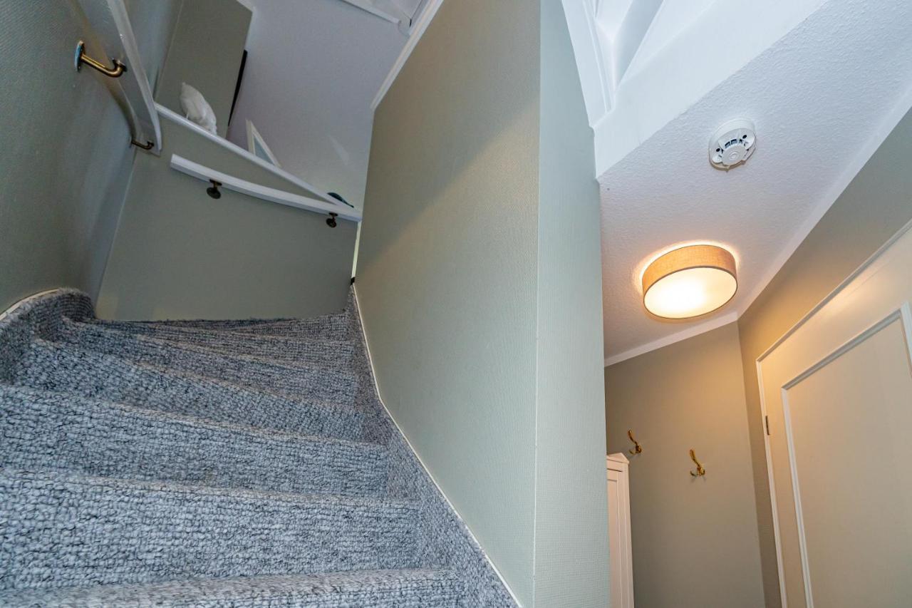 Gemuetliche Wohnung Unter Reet Mit Pool Und Sauna In 카이톰 외부 사진